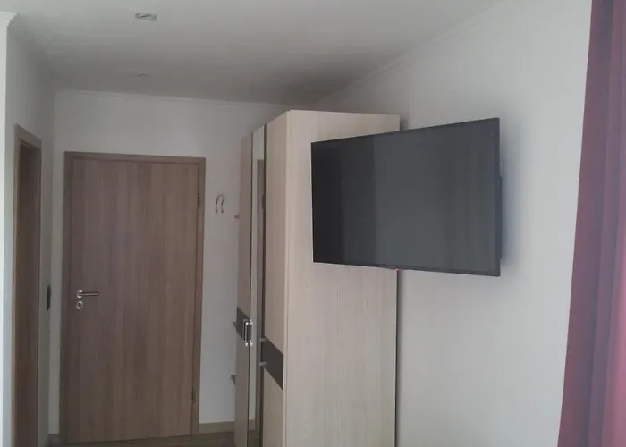 Haus Inge 게스트하우스 3*